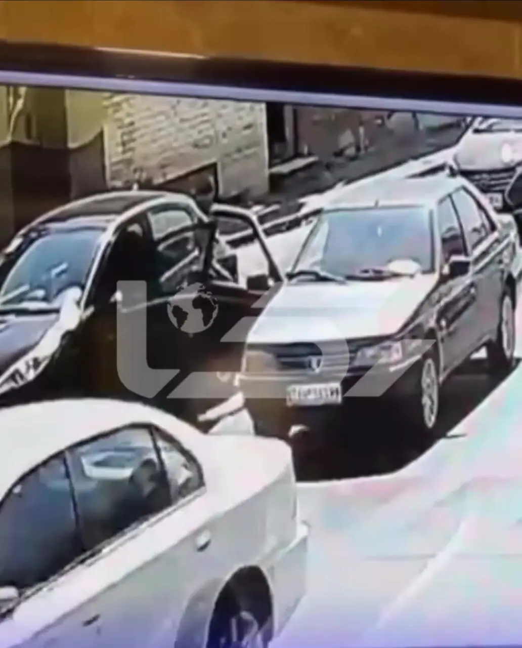 فیلم لحظه سرقت وحشیانه گردنبند زن جوان در بلوار فردوس تهران