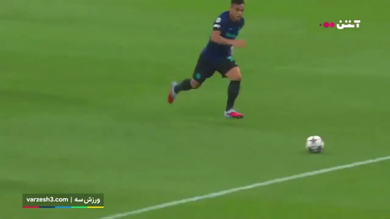 خلاصه بازی اینتر 3 - اسلاویا پراگ 0