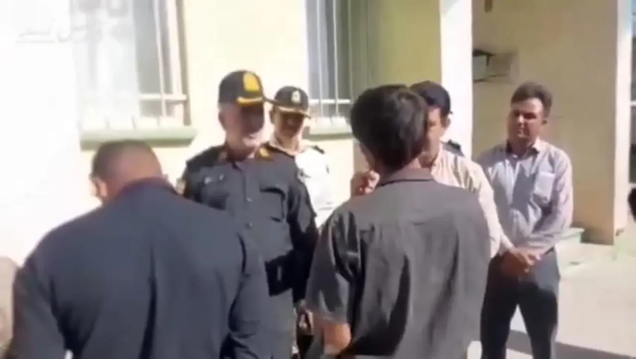 فیلم / دستگیری سارقی که به شیوه گرگ‌ها دزدی می‌کرد!