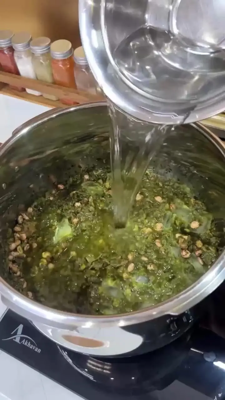 قورمه‌سبزی، عطر اصیل سفره ایرانی