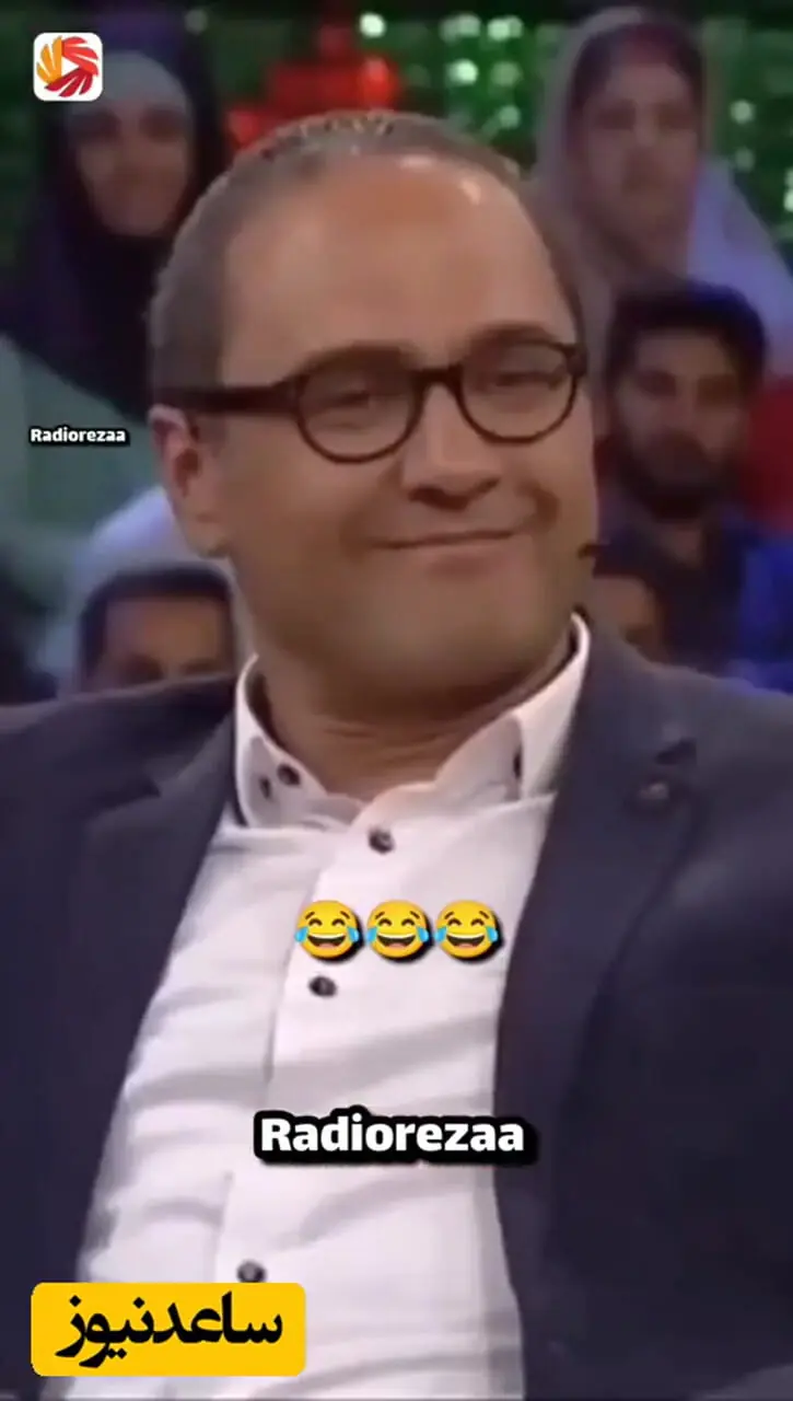 فیلم / احسان علیخانی: توی هواپیما خلبان منو برد تو کابین .. بعدش یهویی گفت وای چرخهای هواپیما باز نمیشه  ...  مرگ رو دیدم  .. آخر سر خندید و گفت انتقام همسرم رو ازت ....
