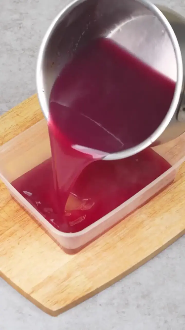 باسلوق با طعم انار + فیلم