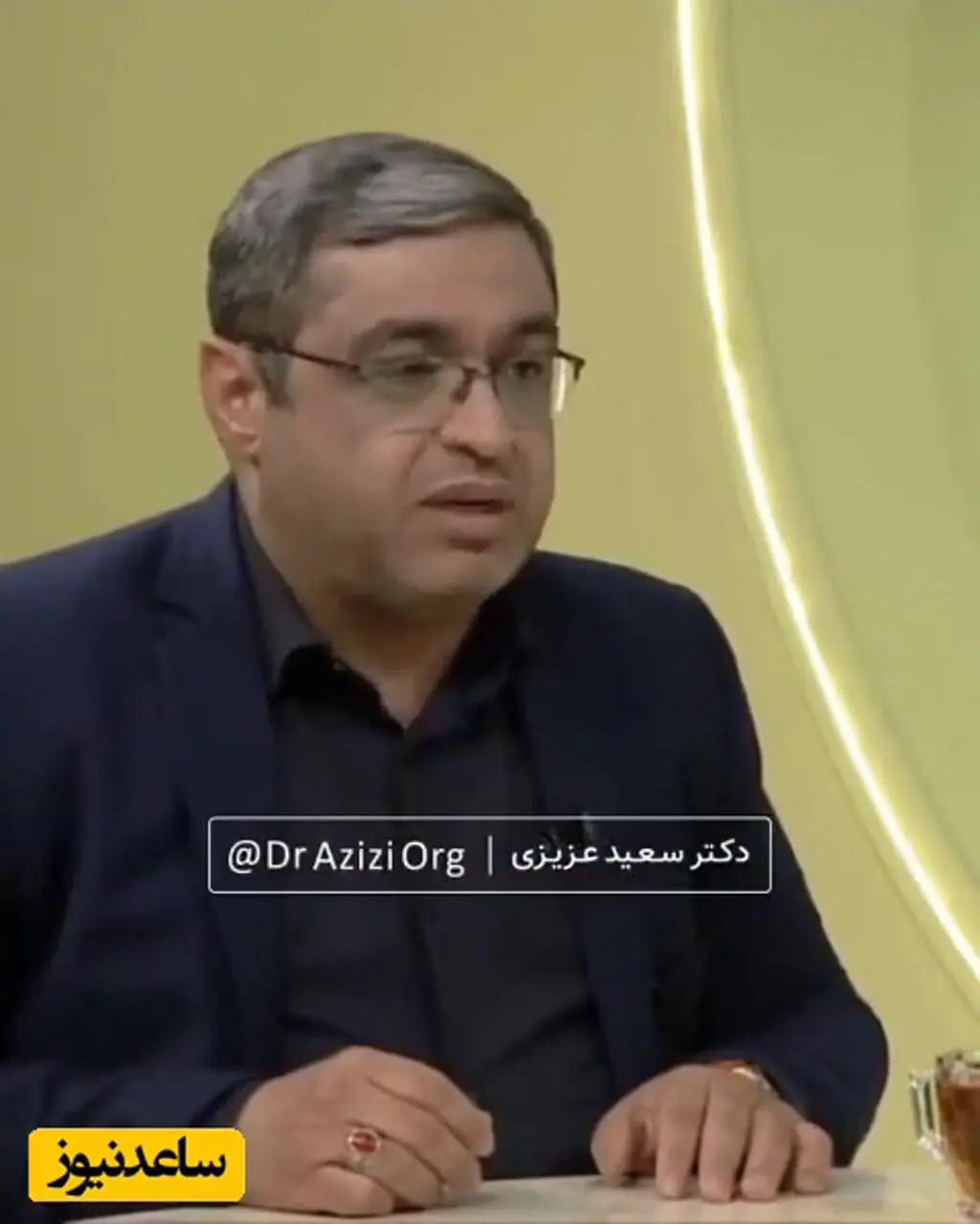 گلایه از عروس بدجنس به المیرا شریفی مقدم : عروس خانم به پسرم میگه تا وقتی عوض نشی از بچه خبری نیست .../ اینارو پسرم بهم گفته تا ... / سعید عزیزی: پسری که هنوز همه چی رو به مامانش میگه خودش هنوز بچست بچه میخواد چیکار ...