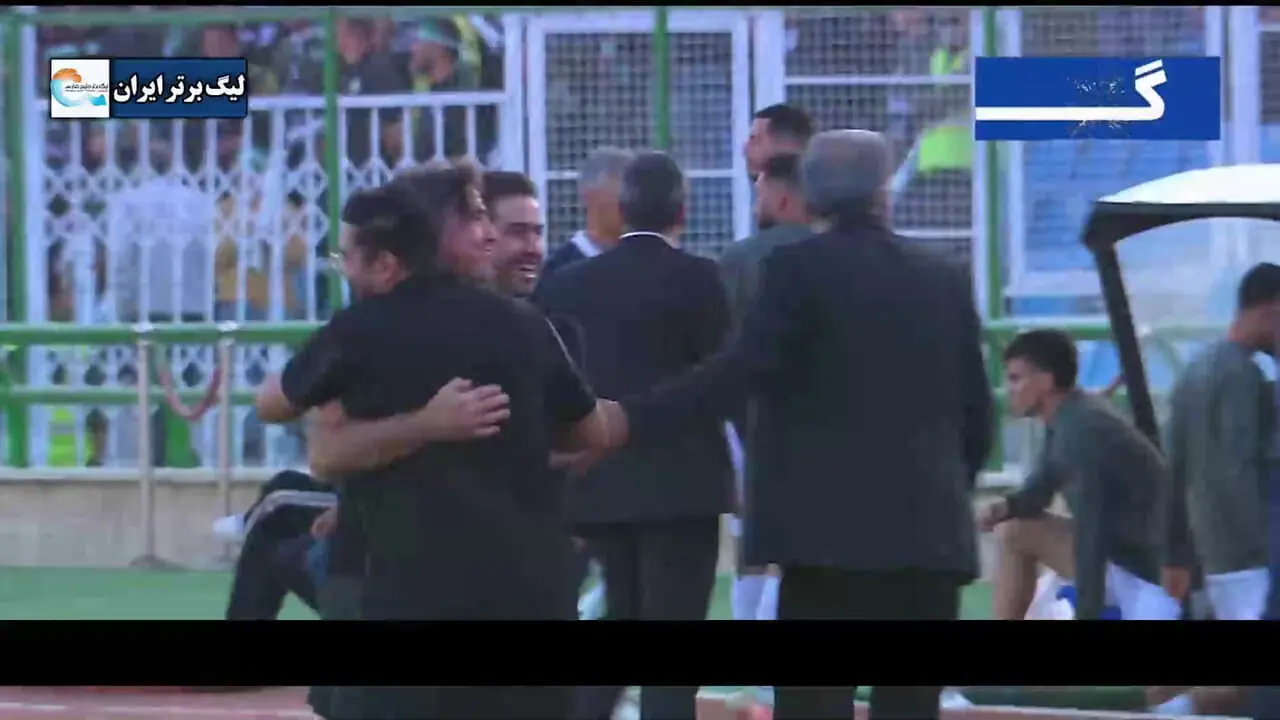 گل اول استقلال توسط آسانی در دقیقه 17 /استقلال 1 - آلومینیوم 0
