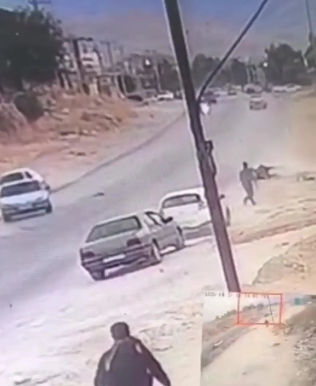 فیلم تصادف شدید پژو با اسب و سوارکار در کازرون / راننده پا به فرارر گذاشت
