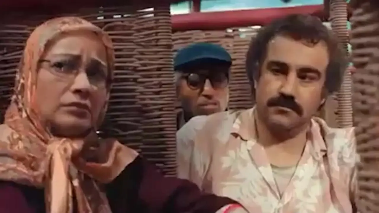 فیلم/ نمیذارم این سکانس غش‌آور پایتخت رو فراموش کنین؛ دعوای نقی، ارسطو، بهتاش و رحمت داخل بالن در آسمان ترکیه!