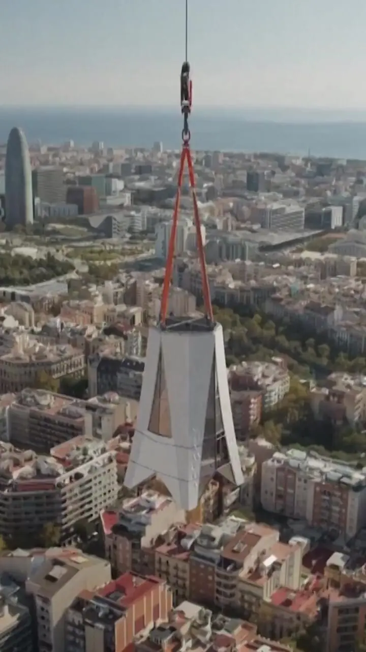 معرفی بلندترین کلیسای جهان؛ نمادی از هنر و تاریخ در اوج