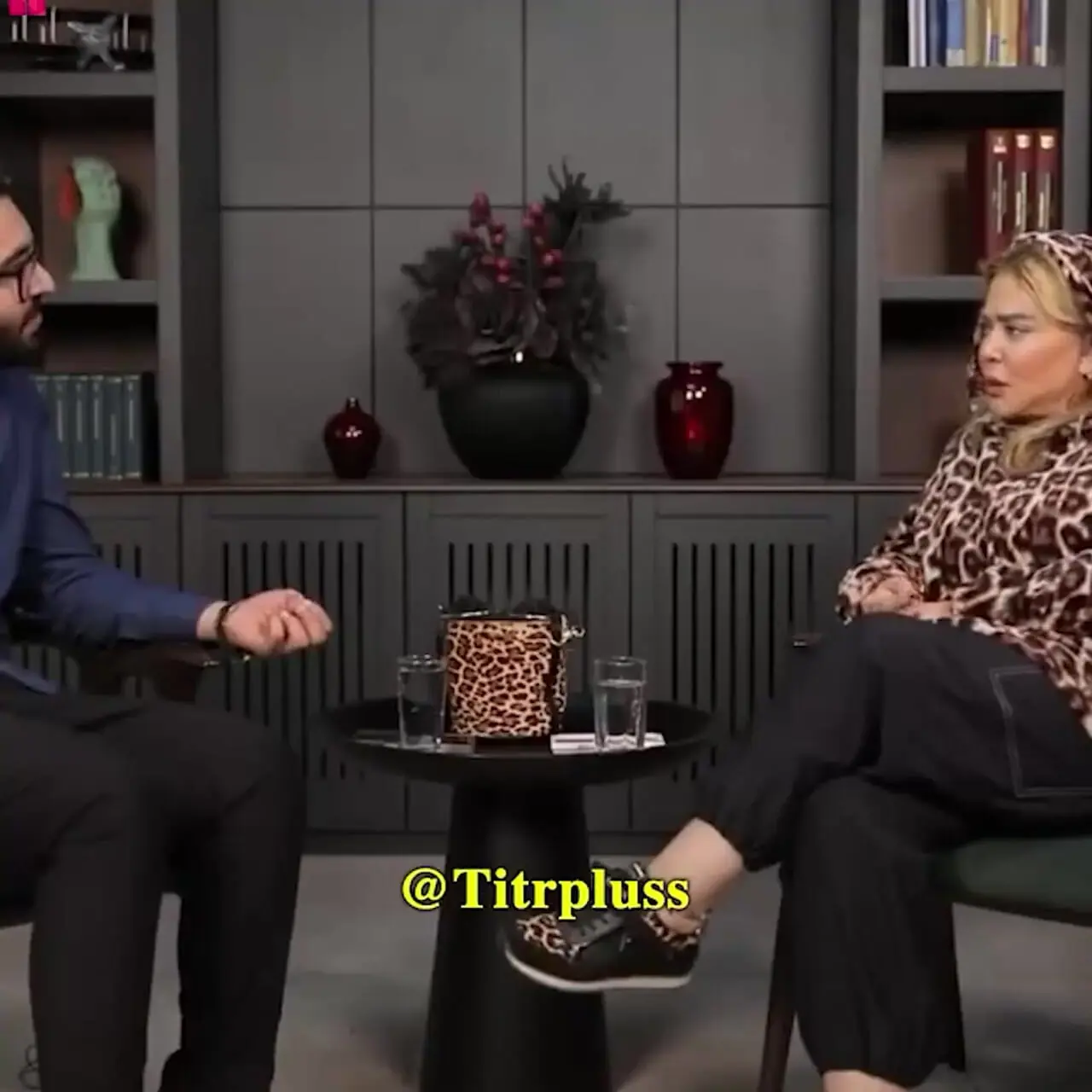 بهاره رهنما: هیچکس نمی داند که من از شوهر اولم دوبار طلاق گرفتم ... نباید بار دوم باهاش ازدواج میکردم .../ خوشحالم با میترا جون خوبن .../ هیچوقت دیگه باهاش ...