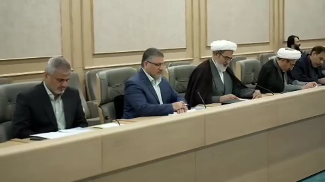 ناهنجاریهای اجتماعی مشهود در ملاءعام با جدیت پیگیری شود/ دادستان و سازمان بازرسی باید جلوی افزایش بیرویه قیمت کالاها را بگیرند