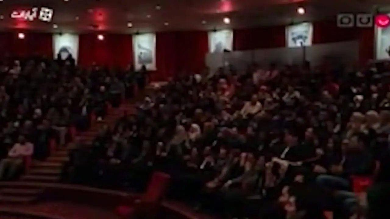 فیلم/ بهنام بانی: وقتی جوون بودم عاشق شدم.../ زمانیکه سبیل نداشتم.../ مهران مدیری: فکرکنم سبیل گذاشتی طرف رفت