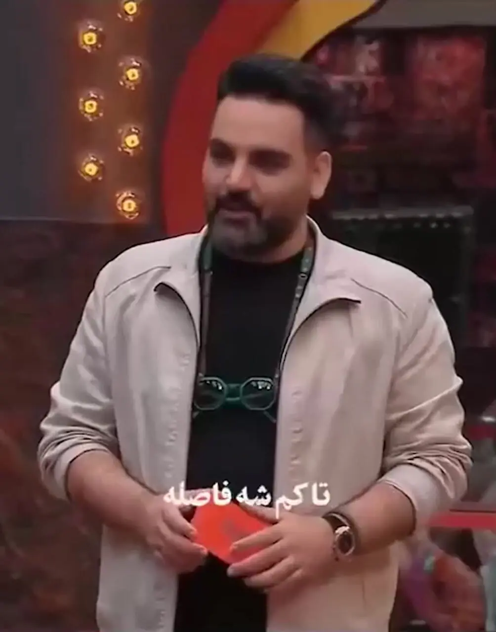 واکنش یواشکی احسان علیخانی بعد از پیش کشیدن حرف ازدواج با نعیمه نظام دوست / این فیلم وایرال شد...