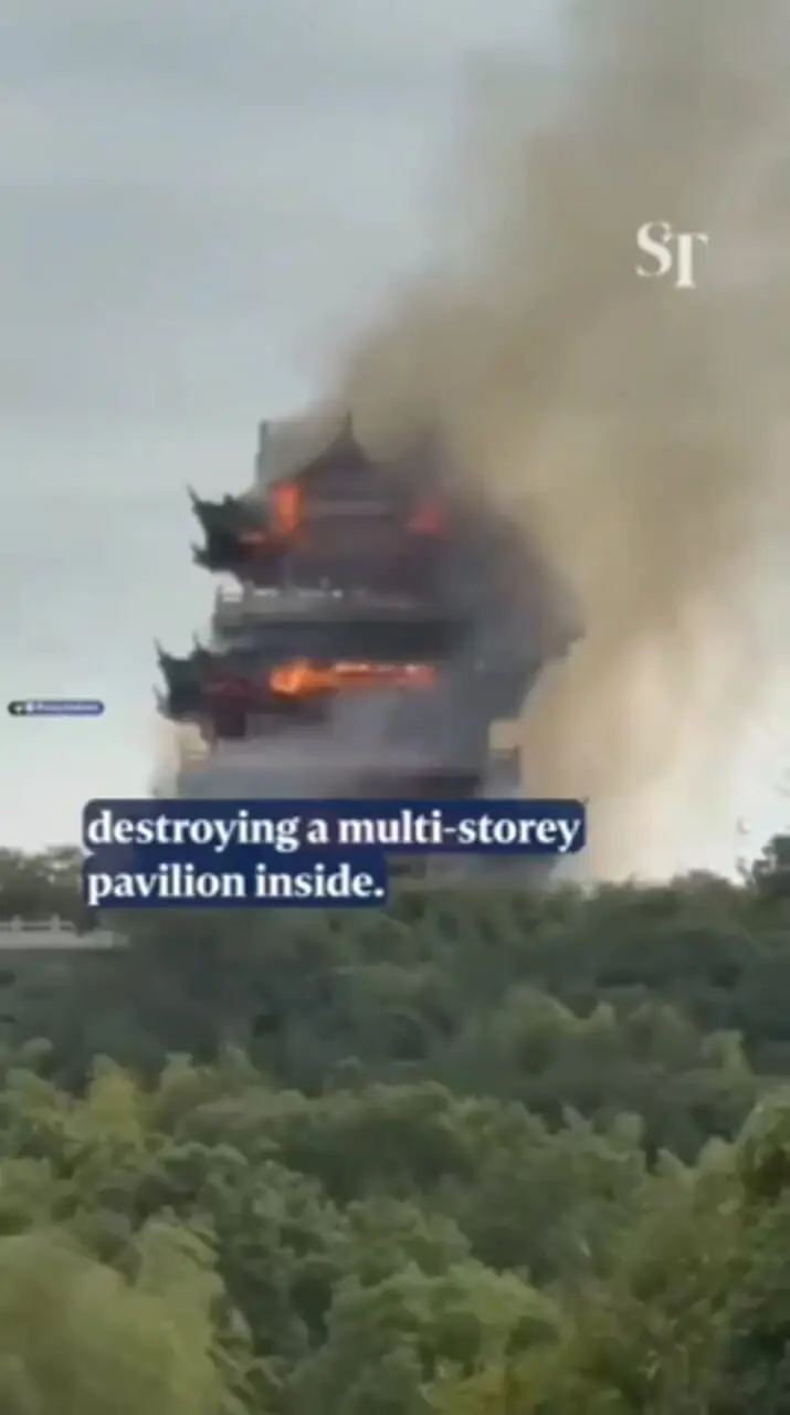 فیلم آتش سوزی هولناک در چین / معبد 1500 ساله سوخت