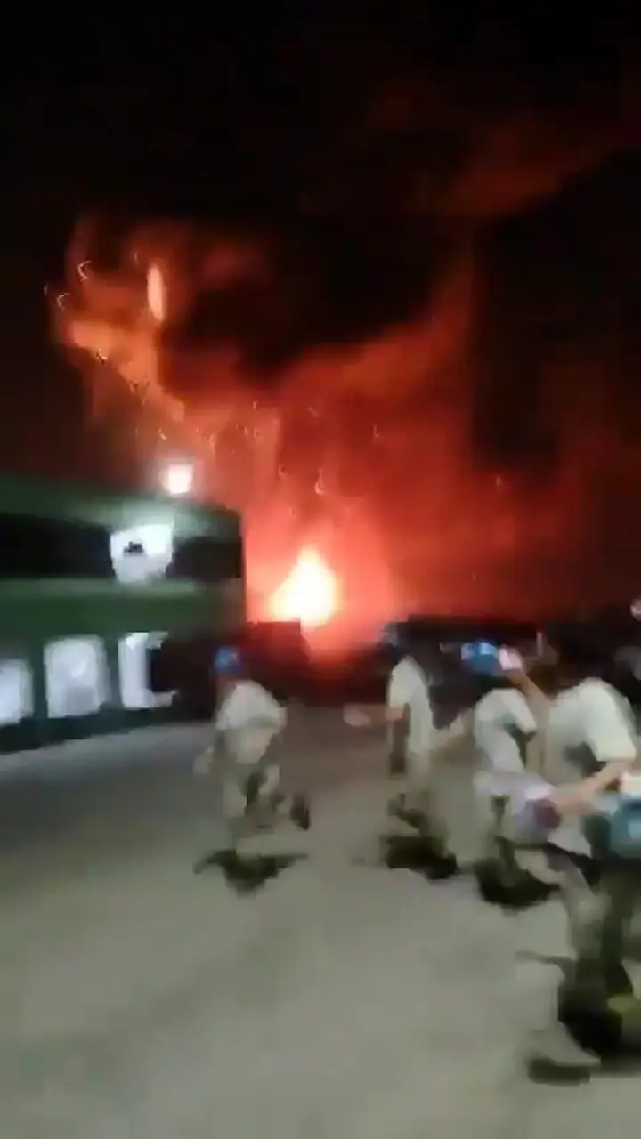 فیلم انفجار آخرالزمانی در کارخانه شیمیایی آرژانتین