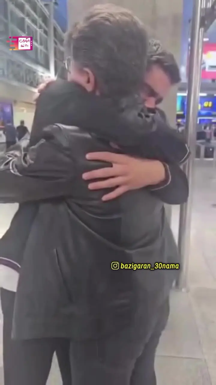 فیلم جگرسوز امیرحسین مدرس در خداحافظی با عشق زندگی اش ...این چنین با اشکهایش هنگام بدرقه  ... دل میلیونها ایرانی را به درد آورد ... لعنت به پرواز بی بازگشت ...