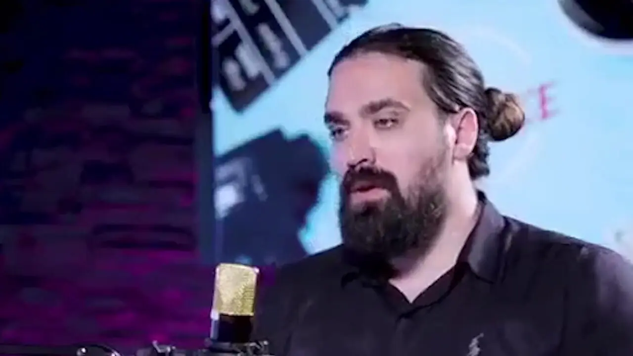 فیلم / الهام اخوان : از یک نفر توی سینما خیلی دلگیرم .../ من از خوشبختیم گذشتم چون .. / دیگه یه چیزایی برام ..../ جذابیت مثل چایی شیرین صبح ...