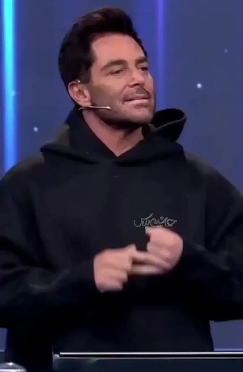 رضا گلزار: چرا وقتی آدمهای معروف کار خیر انجام می‌دهند ریا میکنند ؟