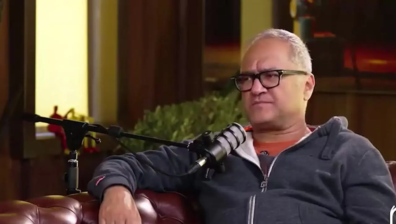 حلول عشق پدرانه در رامبد جوان در دهه 50 زندگی اش: پدر تمام وقتی برای نوردخت نیستم ولی... به عنوان یه پدر ور ور اضافه نمیکنم!