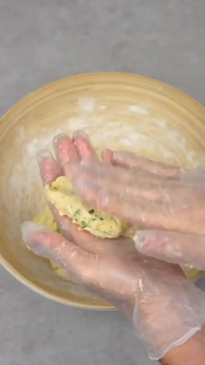 فیلم طرز تهیه سیب‌زمینی لقمه‌ای ساده و پرطرفدار