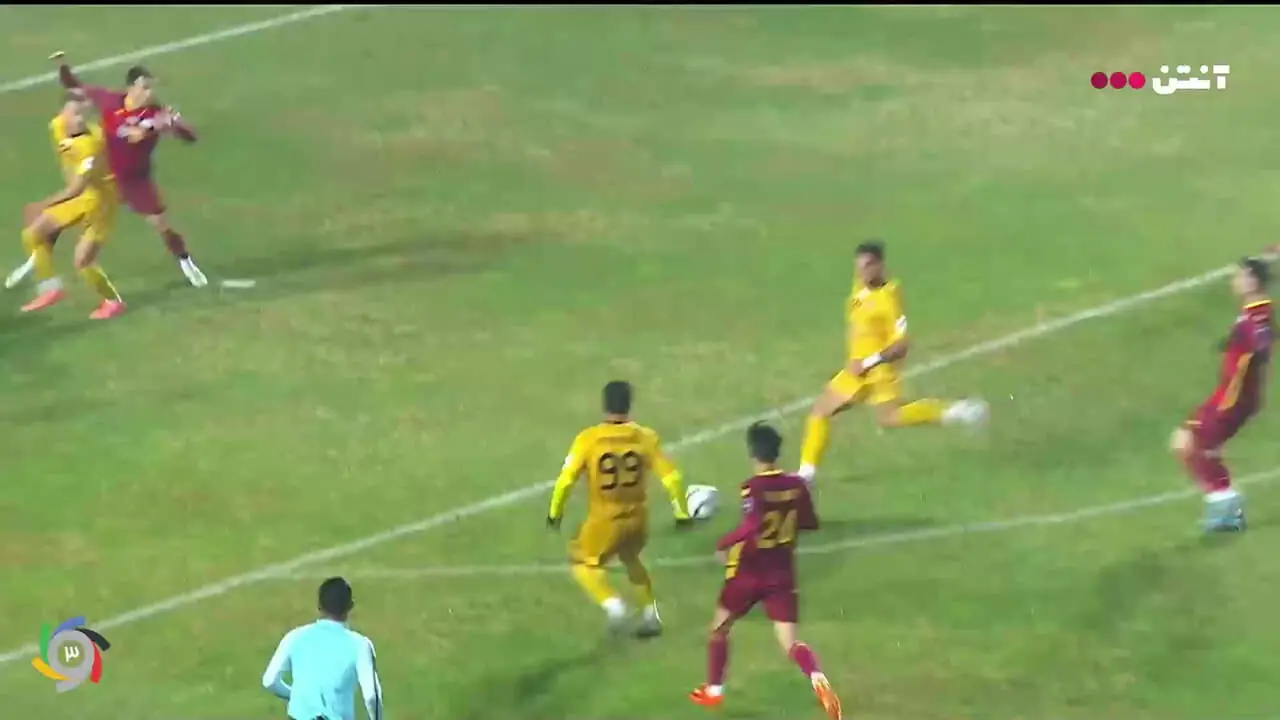  گل اول تراکتور توسط رگی لوشکیا در دقیقه 17 / نسف قارشی 0 - تراکتور 1