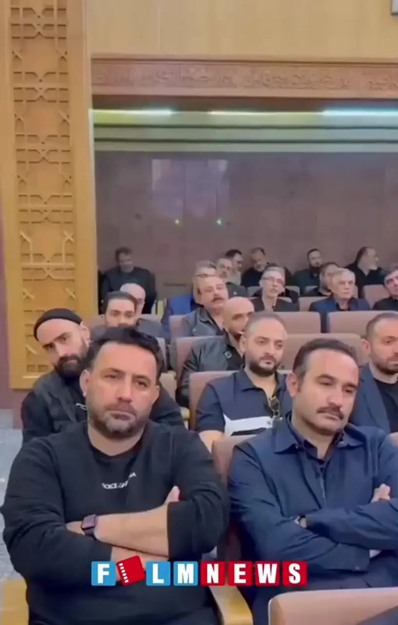 فیلم / نگاهی به تیپ و استایل بازیگران ایرانی در مراسم ختم پدر مهرداد صدیقیان برای عرض تسلیت/ الناز حبیبی، سمیرا حسن پور،امیر جدیدی، محسن کیایی، بهرنگ علوی، هادی حجازی فر، بهزاد خلج و...