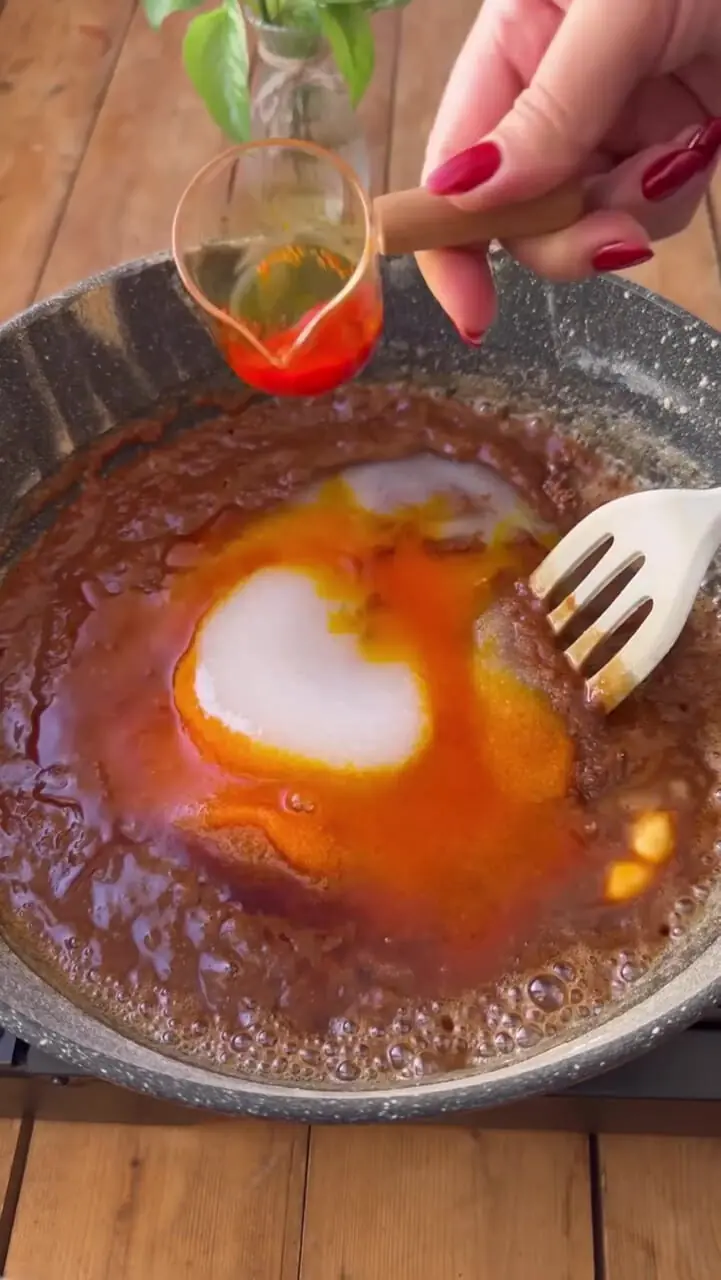 فیلم طرز تهیه حلوای بدون شهد با طعم سوهان