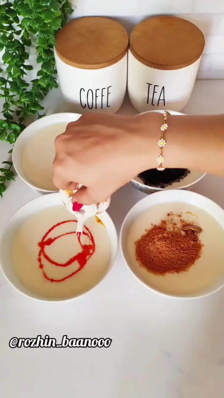 فیلم آموزش ۴ مدل دسر خوشمزه با یک کرم پایه