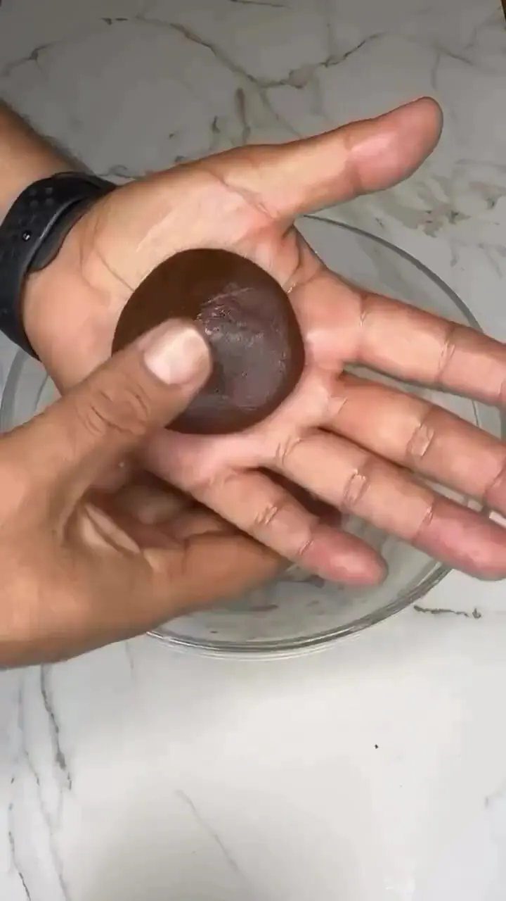 فیلم طرز تهیه کوکی مغزدار نوتلا با ساده‌ترین روش