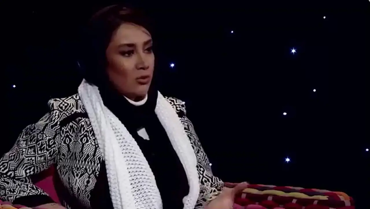 فیلم/ بهاره افشاری: خبر ازدواج من و بنیامین بهادری رو اولین بار فن پیج آقای بهادری منتشر کرد و بعدش هم شبکه منوتو به عنوان... !