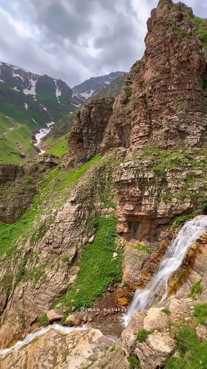 فیلم آبشار سیاه چشمان در الیت چالوس