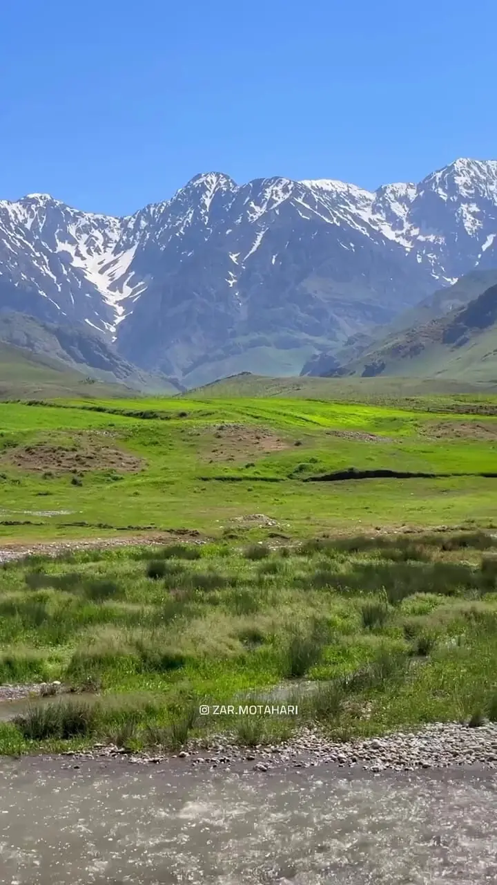 فیلم زندگی عشایری در دامنه‌های زیبای اشترانکوه