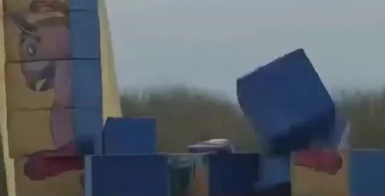 فیلم/ توهین وقیحانه مسابقه‌ی سیامک انصاری و مهران غفوریان به فرهنگ و تاریخ کشور/ نمادهای ایران باستان به سیبل سنگ‌پراکنی بازمانده بدل شدند!