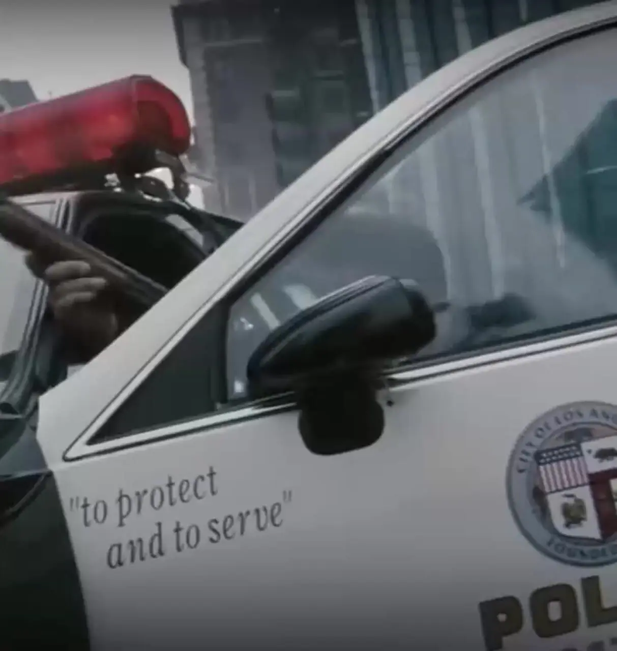 سکانسی از فیلم مخمصه، شاهکاری از اسکورسیزی با بازی رابرت دنیرو و آلپاچینو + فیلم