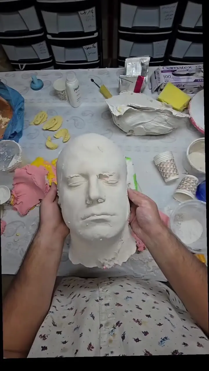 فیلم لحظات جالب گریم روزبه حصاری