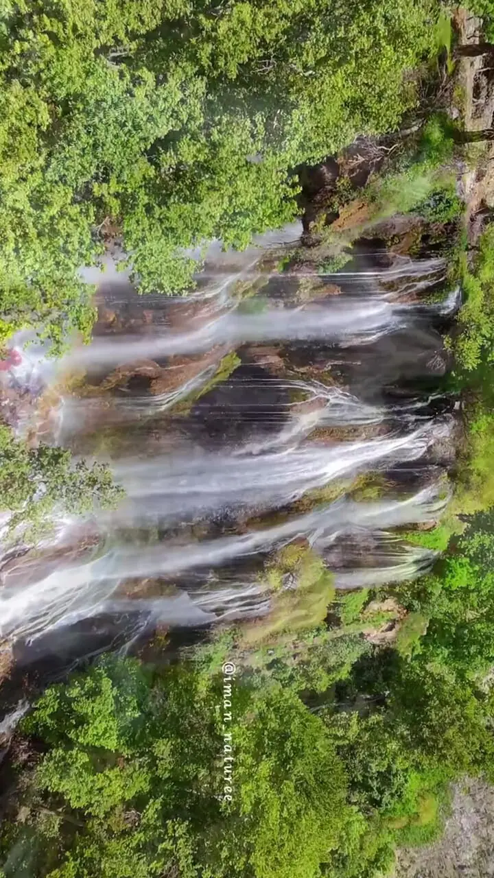 فیلم طبیعت بکر آبشار زردلیمه در چهارمحال و بختیاری