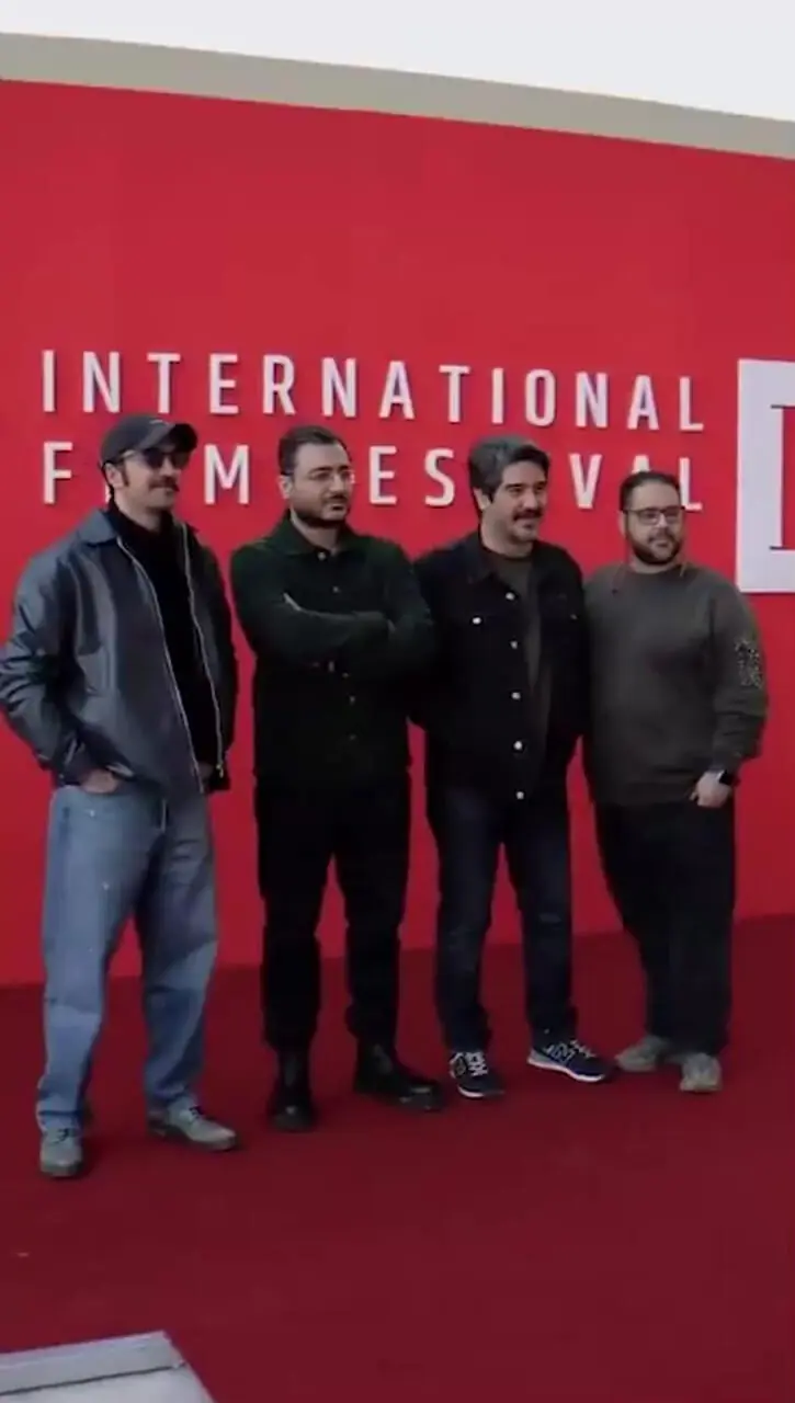 فیلم/ درخشندگی تیپ و استایل خانم بازیگران ایرانی در جشنواره جهانی فجر شیراز/ از جذابیت نفس بازغی تا ستاره پسیانی و  هدی زین‌العابدین از ماهور الوند و  گلاره عباسی تا افسانه پاکرو، الهام کردا، بهنوش بختیاری و...