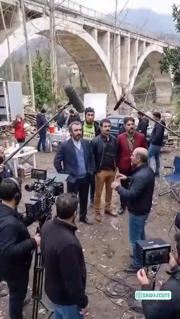 برای اولین بار پشت صحنه محبوب ترین سریال های ایرانی با هرنمایی طنز آمیز علی صادقی، شقایق دهقان و... منتشر شد/ شب های برره، متهم گریخت، خاتون، ساختمان پزشکان، یوسف پیامبر و...