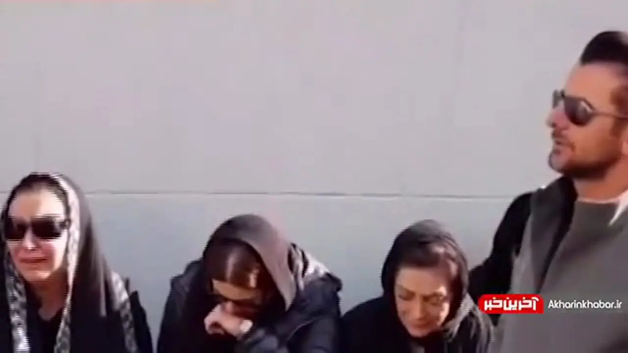 فیلم / ضجه‌های جگرسوز زیبا بروفه در مراسم تشییع شوهر جوانش ../ همراهی خانم بازیگران در گریه های از ته دل را ببینید ...