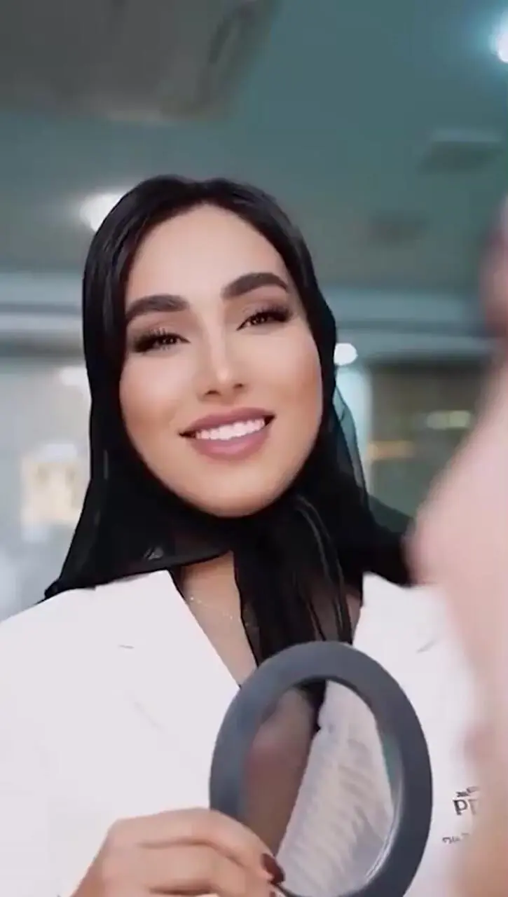 فیلم / مریم مومن برای عروسیش چه کارهای زیبایی رو انجام داد؟ / از تینت لب روسی که حسابی چهره‌شو شاداب کرد تا ....