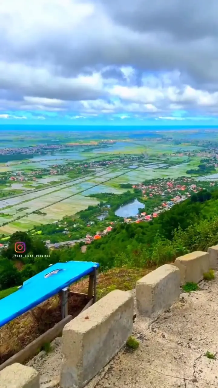 فیلم چشم‌انداز خیره کننده بام لنگرود