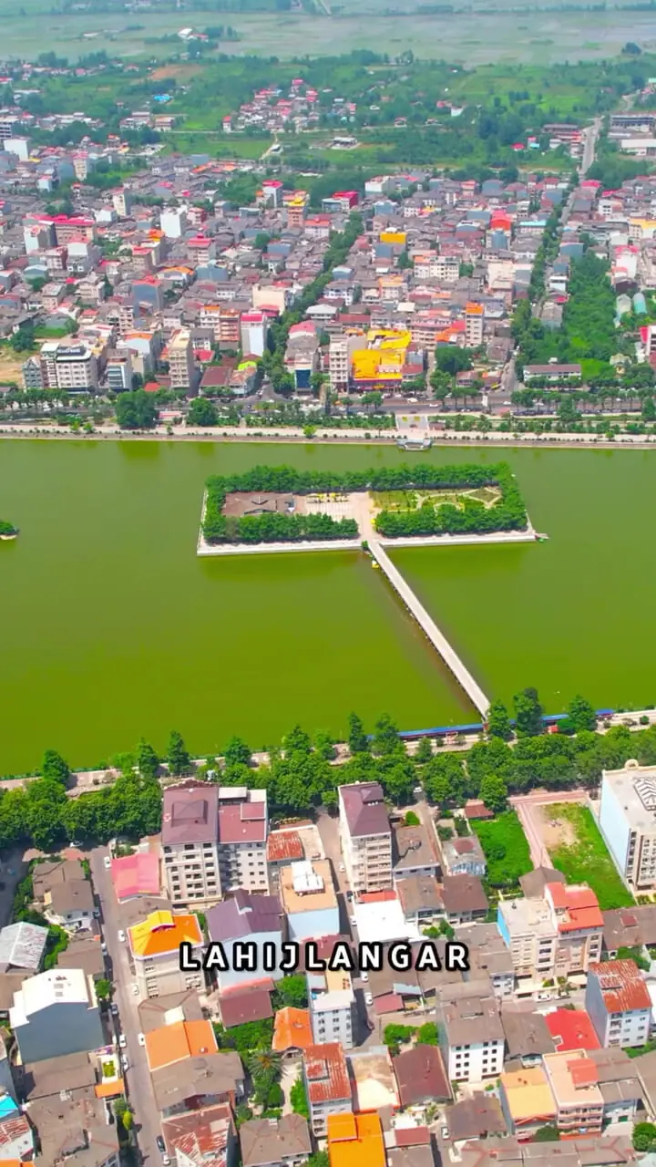 فیلم استخر معروف لاهیجان از نمای هوایی