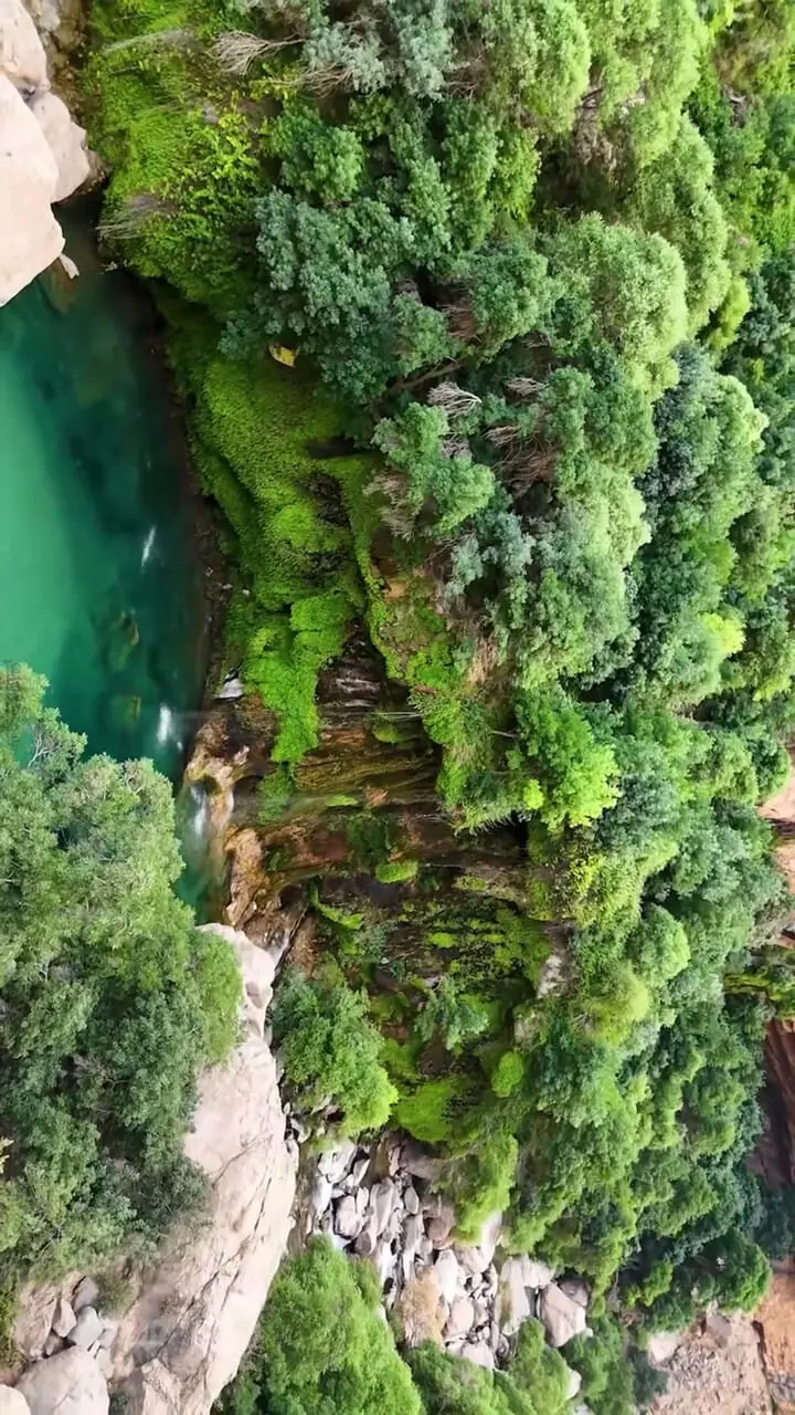 فیلم تصویر هوایی تنگ براق در استان فارس