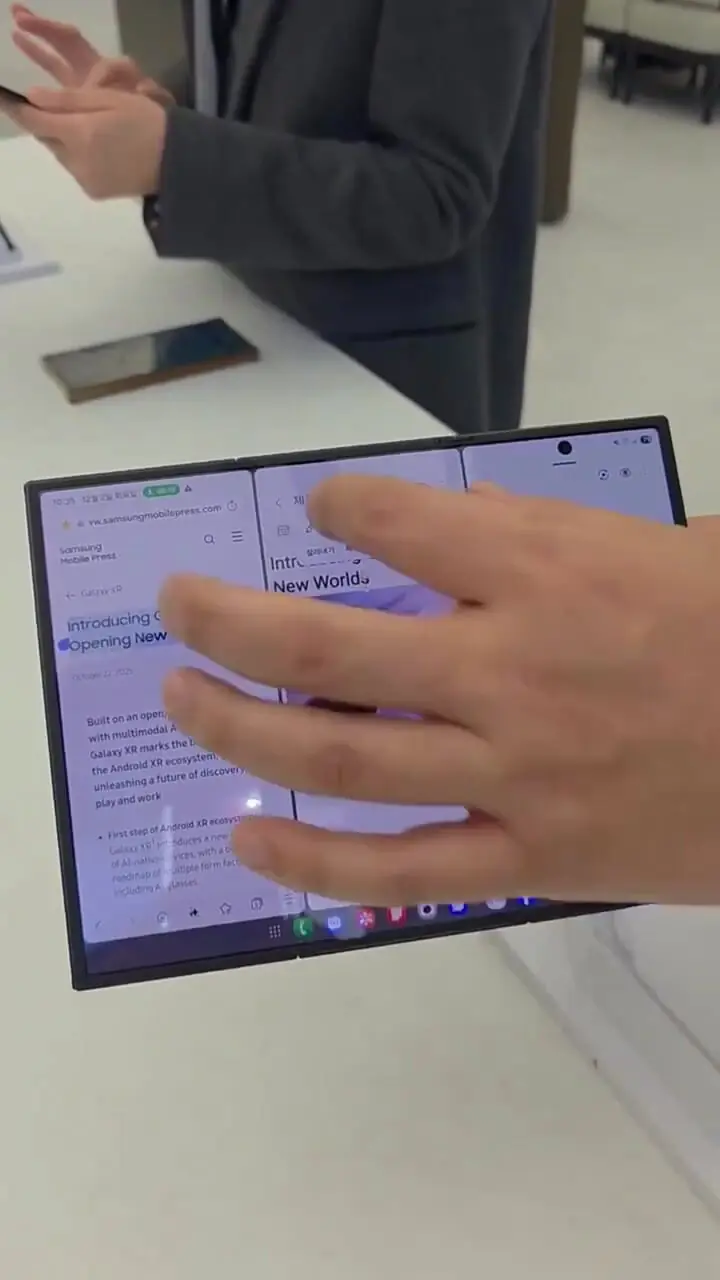 ویدیو از قابلیت مالتی‌ تسکینگ گوشی سامسونگ