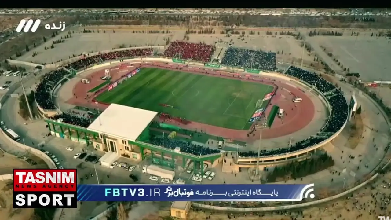 فیلم نمای هوایی سکوهای ورزشگاه اراک قبل از دربی ۱۰۶