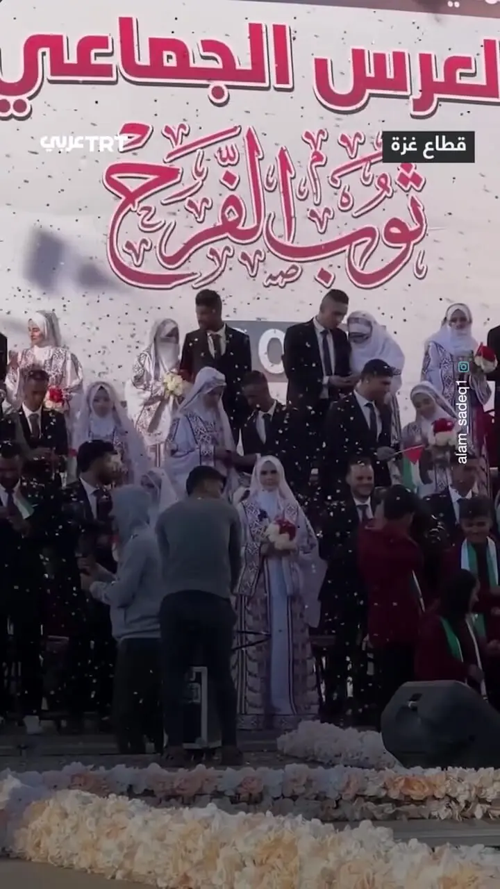 فیلم جشن ازدواج ده‌ها زوج در خان یونس غزه