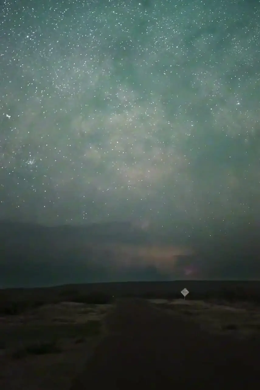 فیلم شبی تماشایی در تگزاس / ستاره‌ها در طوفان‌