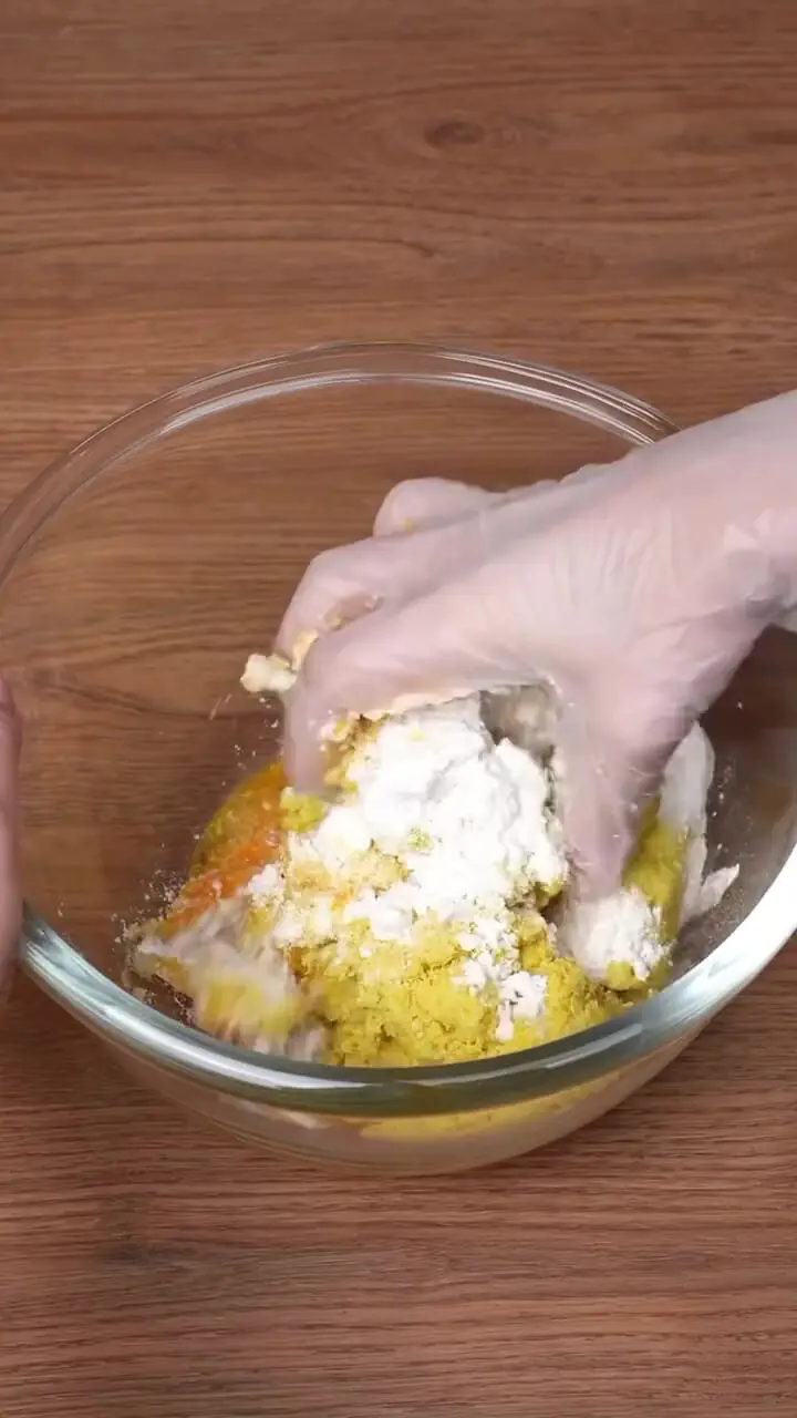 فیلم طرز تهیه کتلت مرغ نرم و لذیذ