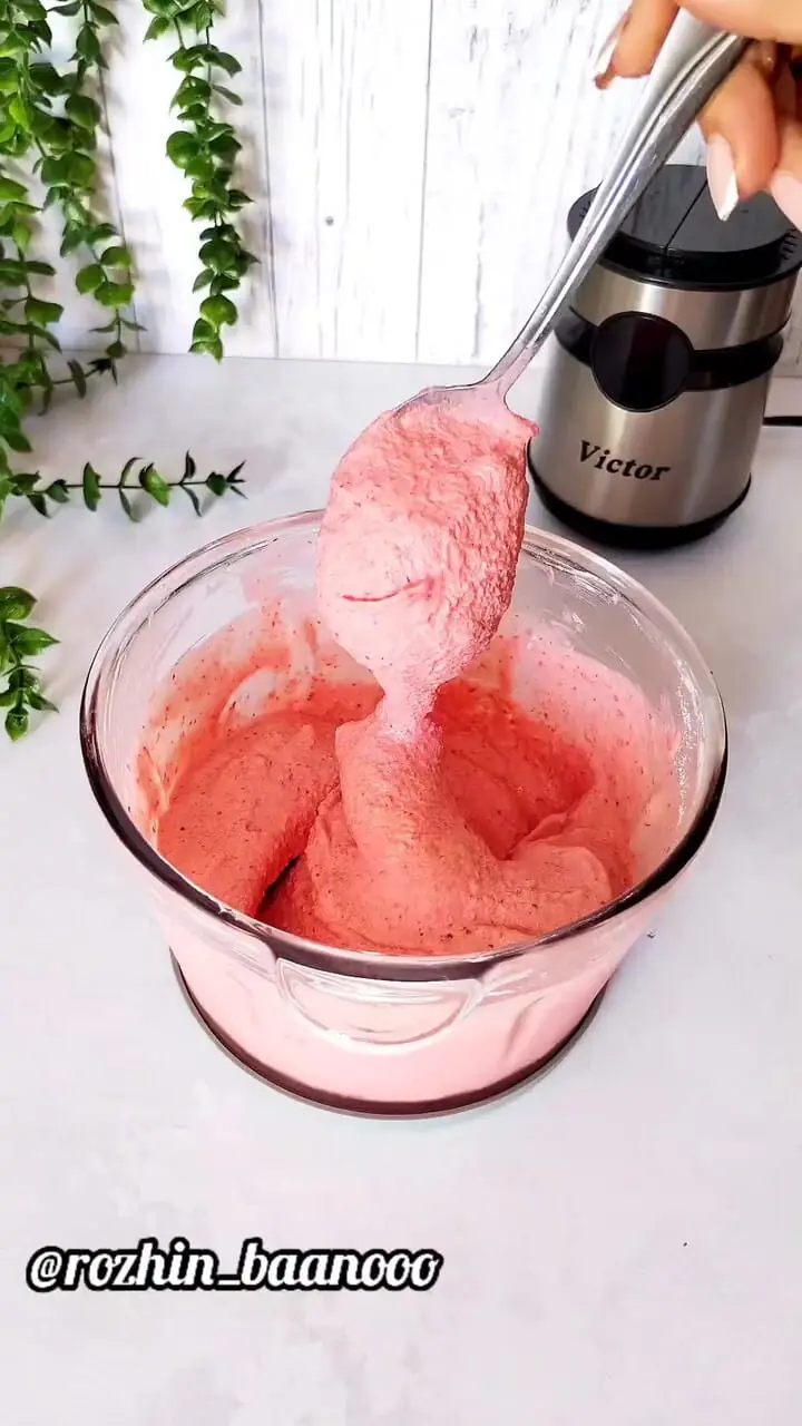 فیلم طرز تهیه ۴ مدل بستنی خانگی خوشمزه و ساده