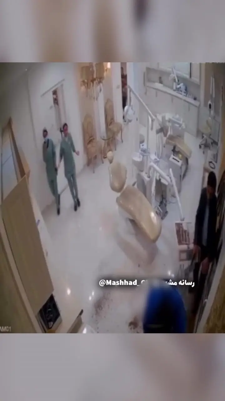 فیلم لحظه حمله خشمگینانه یک مرد به مطب دندانپزشکی دکتر احمدآبادی در یزد