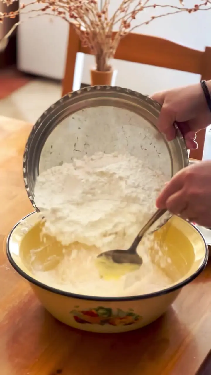 فیلم طرز تهیه پیراشکی خانگی