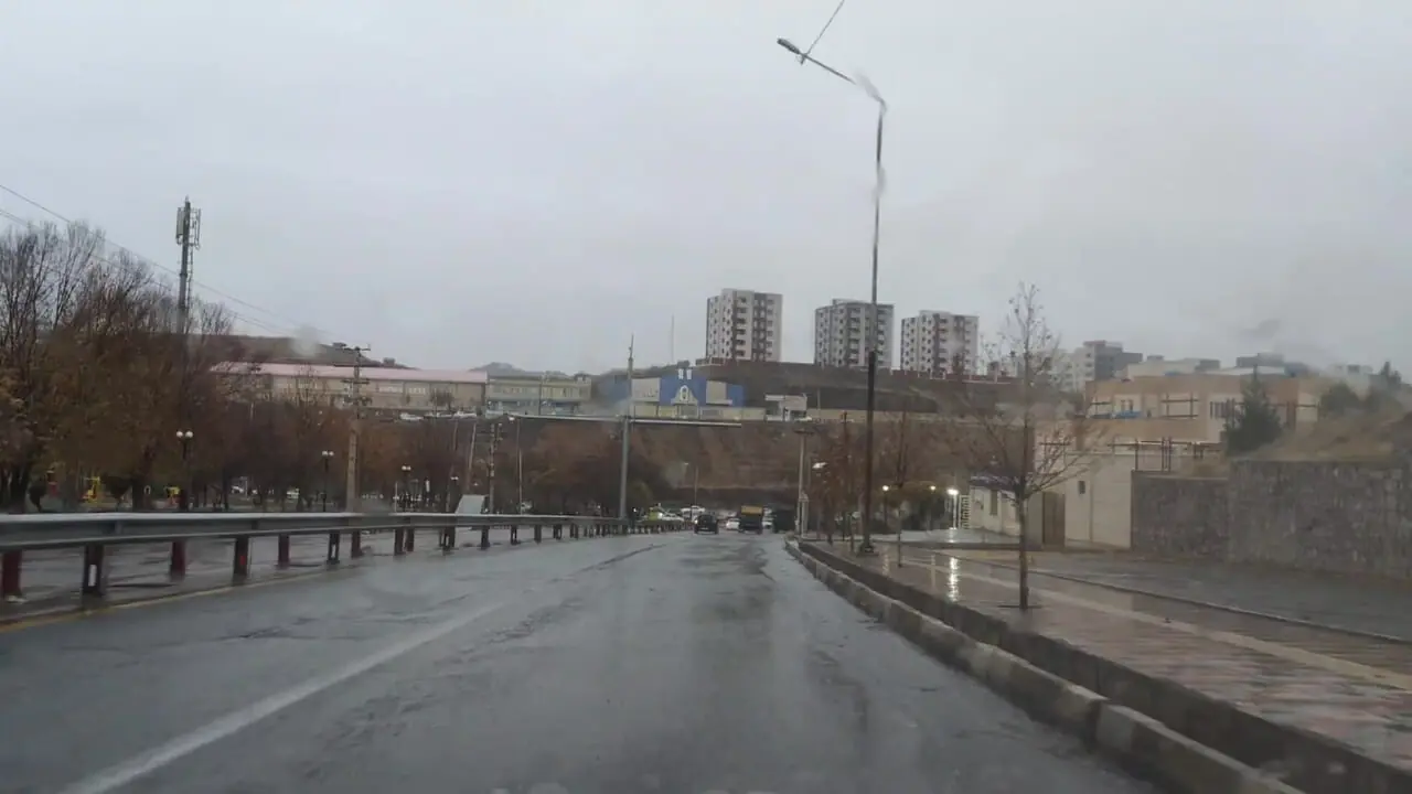 فیلم هوای بارانی سنندج در روز گذشته